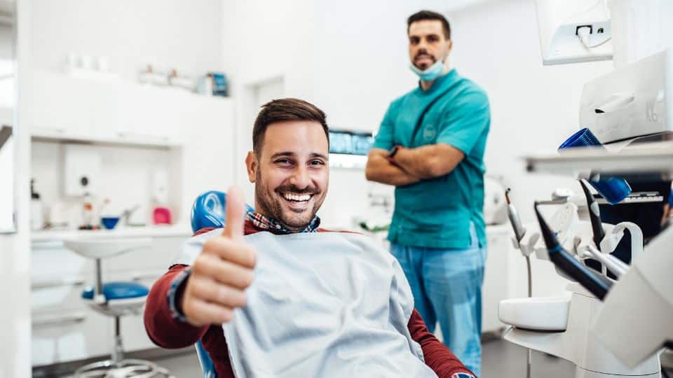 אילו אישורים נצטרך לפתיחת מרפאת שיניים?